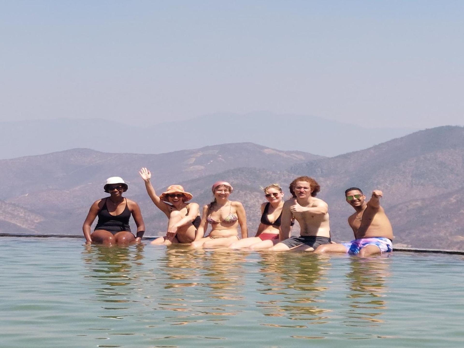 Maka Hostel Oaxaca ภายนอก รูปภาพ